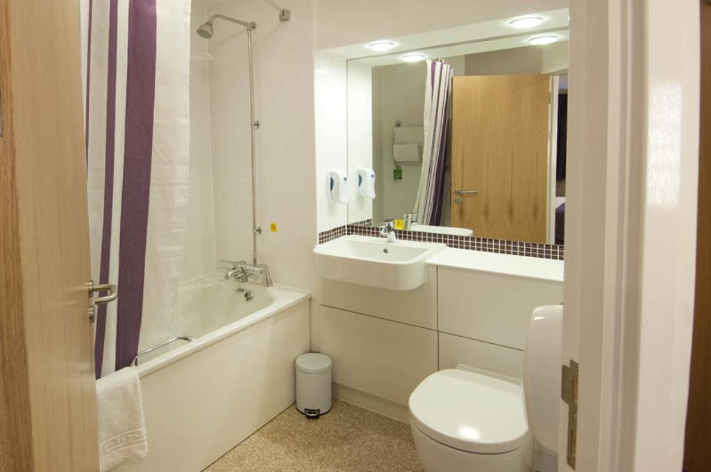 Premier Inn Hatfield 객실 사진