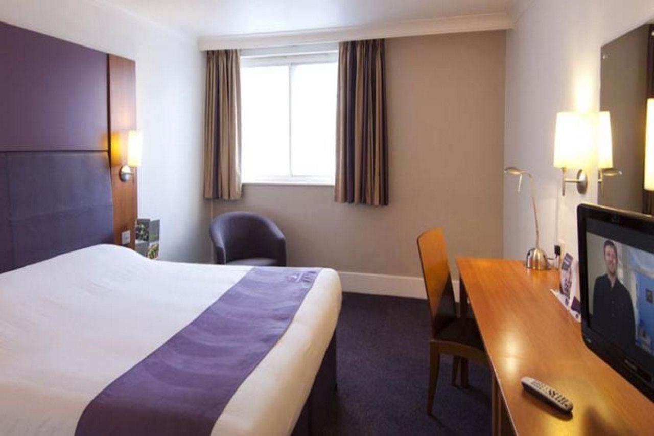 Premier Inn Hatfield 외부 사진