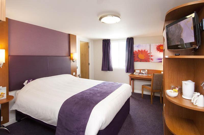 Premier Inn Hatfield 외부 사진