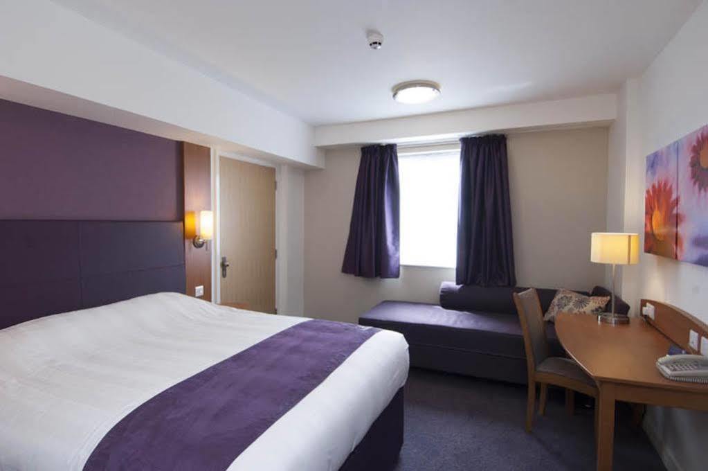 Premier Inn Hatfield 외부 사진